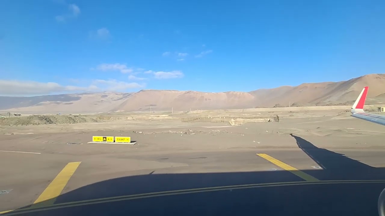 LATAM A321 takeoff from Iquique (IQQ)