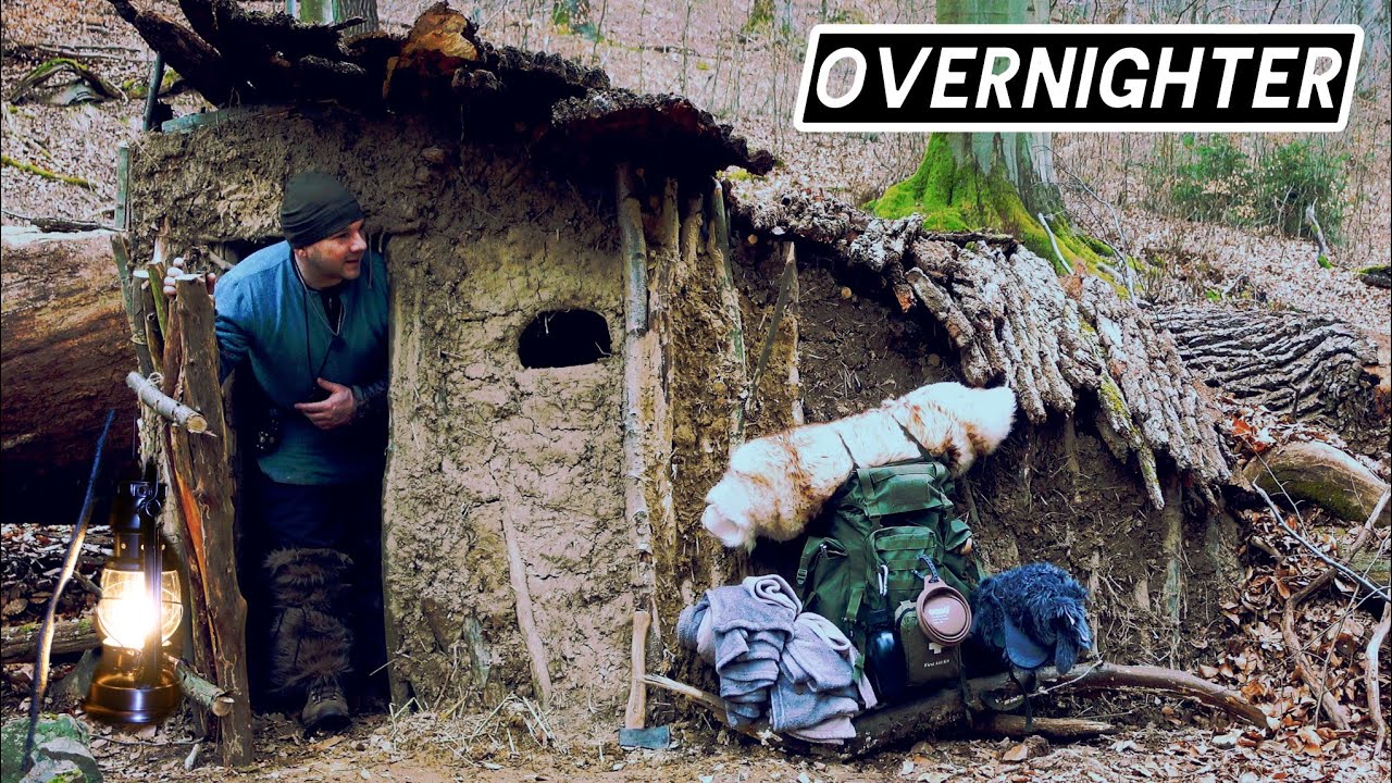 -1 C° Biwak | We BUILD and SLEEP to camouflaged mud shelter in the forest