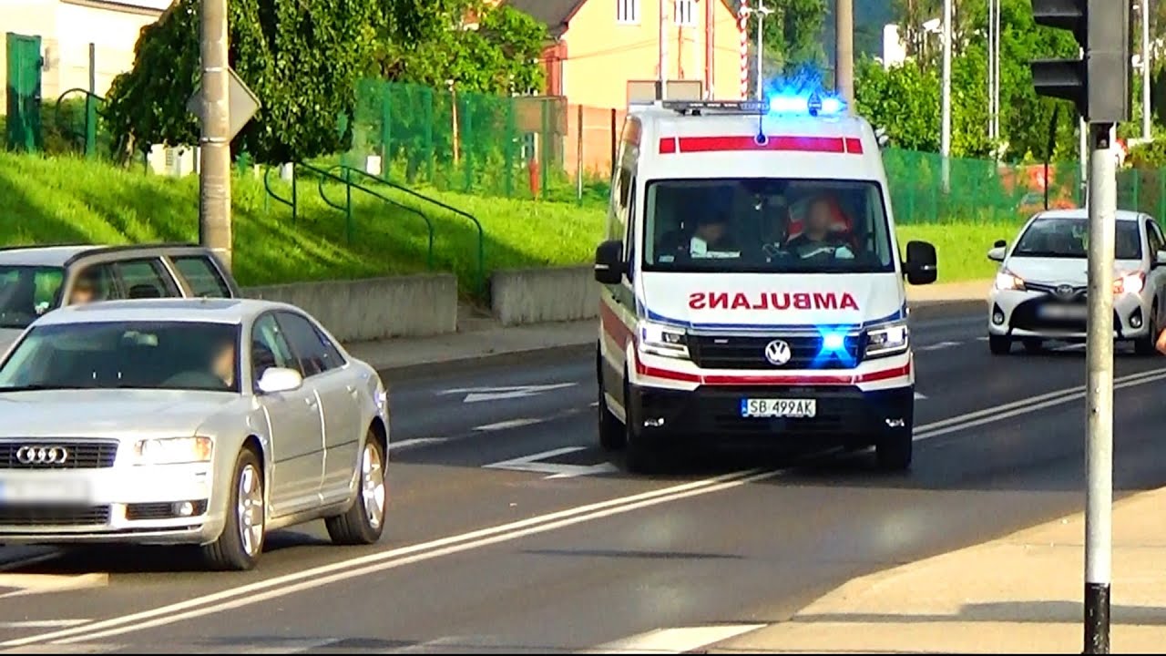 #70/2021 [Fiamm!!] Zespół Ratownictwa Medycznego S05 28 (P) - VW Crafter II w Kodzie 1 do wezwania