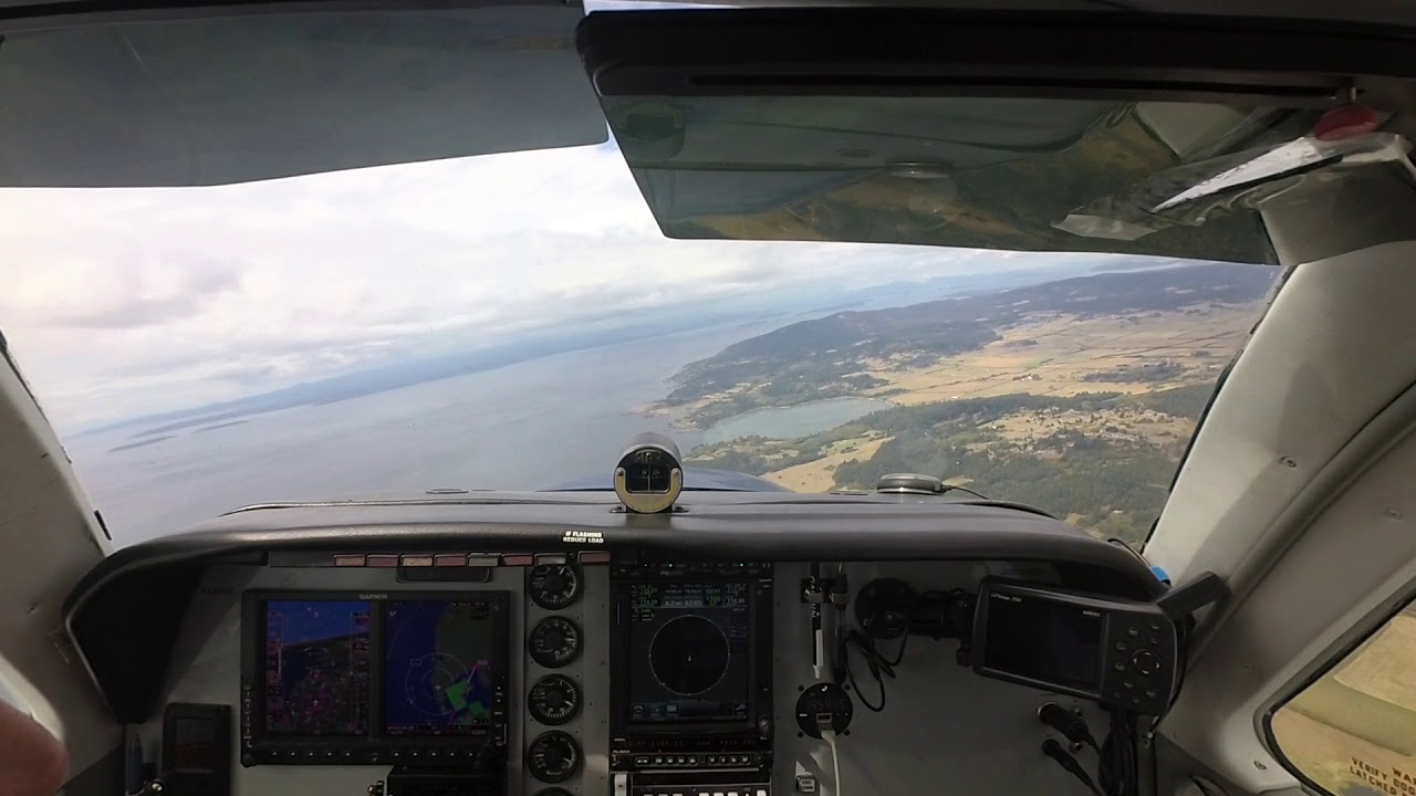Landing KFHR VFR