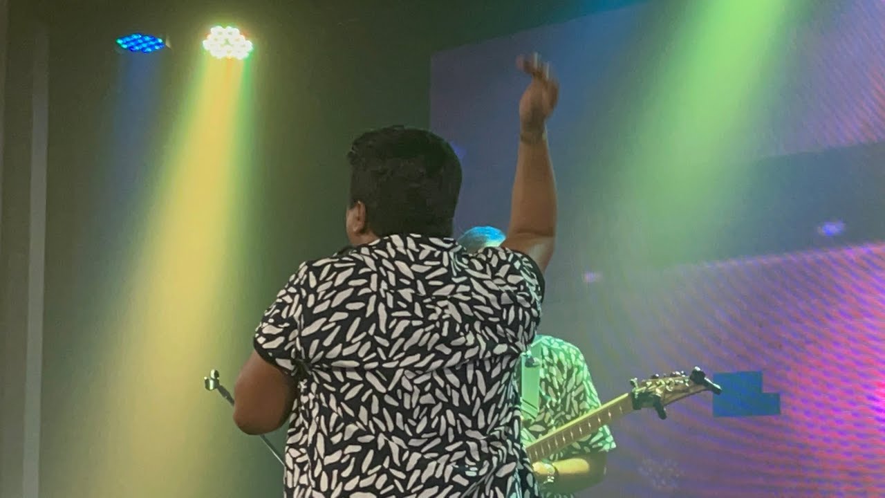 Wo mere gunaho ko gale se lagaya | By Zubin Ernest