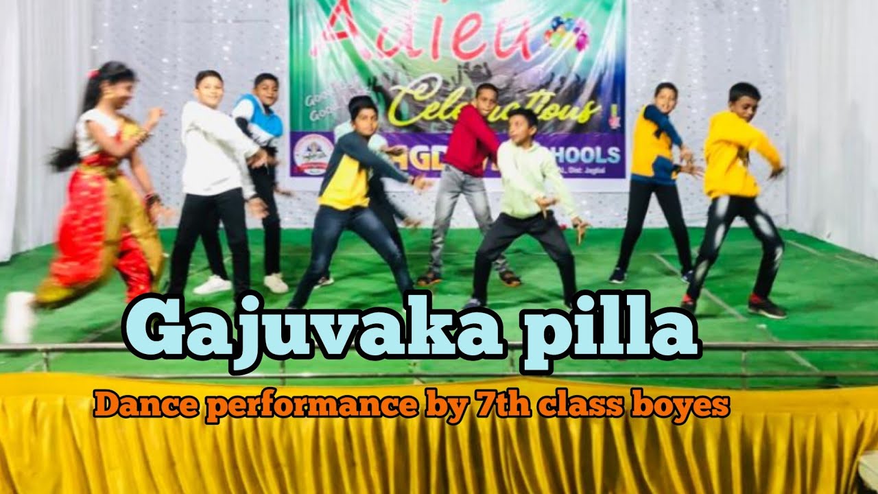 chupultho guchi guchi champake song performance by 7th class boys