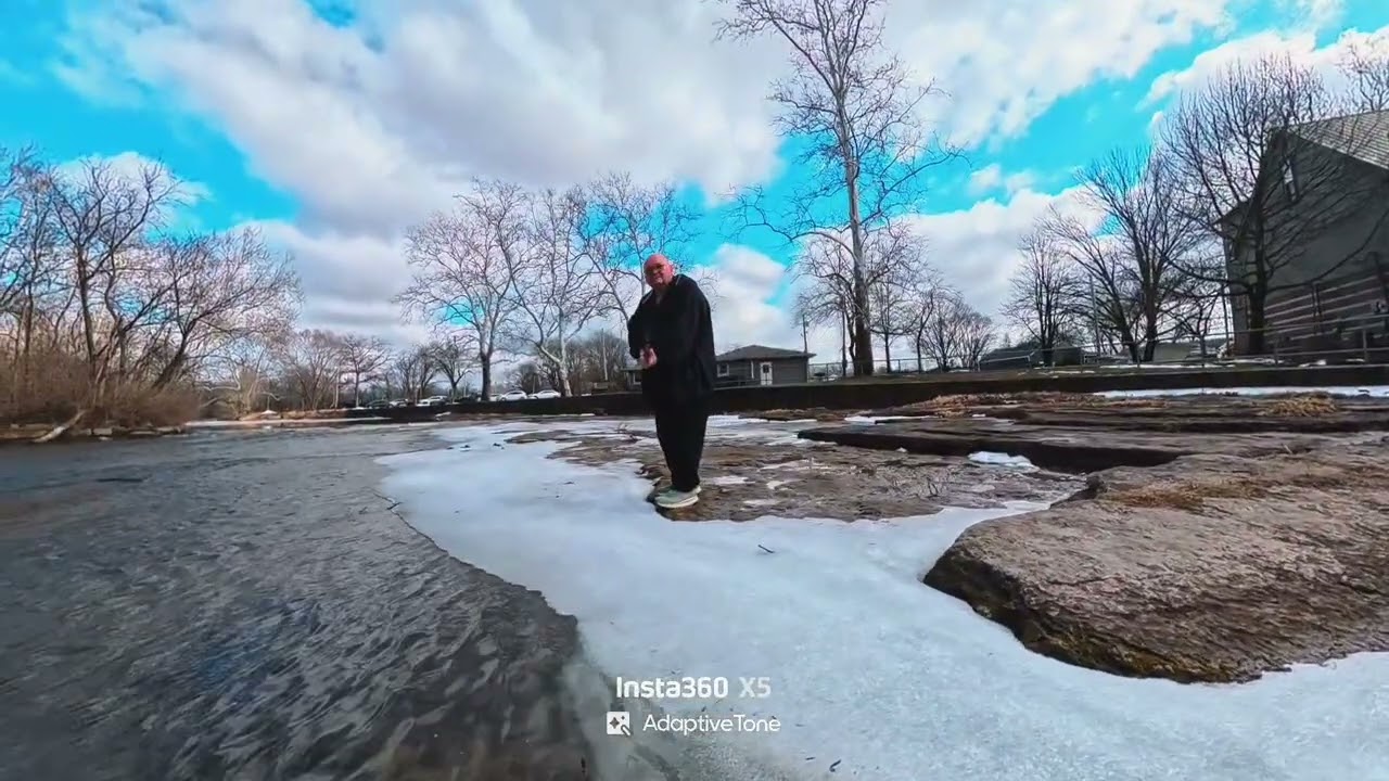 Insta360 late winter in the park 