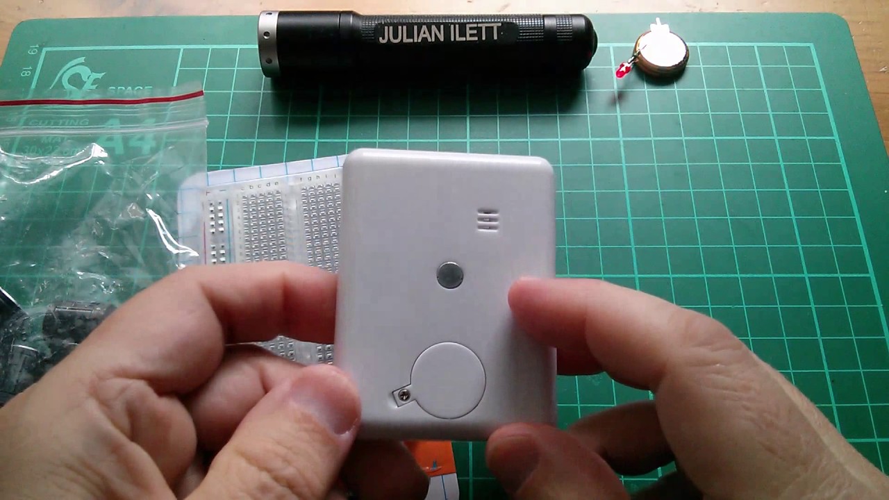 Julian's Postbag: #104 - Resistors, Capacitors & Stuff