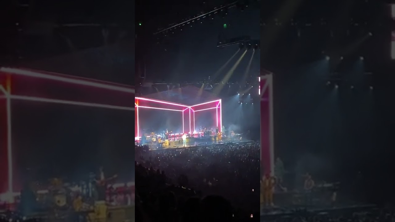 John Mayer - Slow Dancing in a Burning Room (outro solo) Live at Chase Center 3/19/22