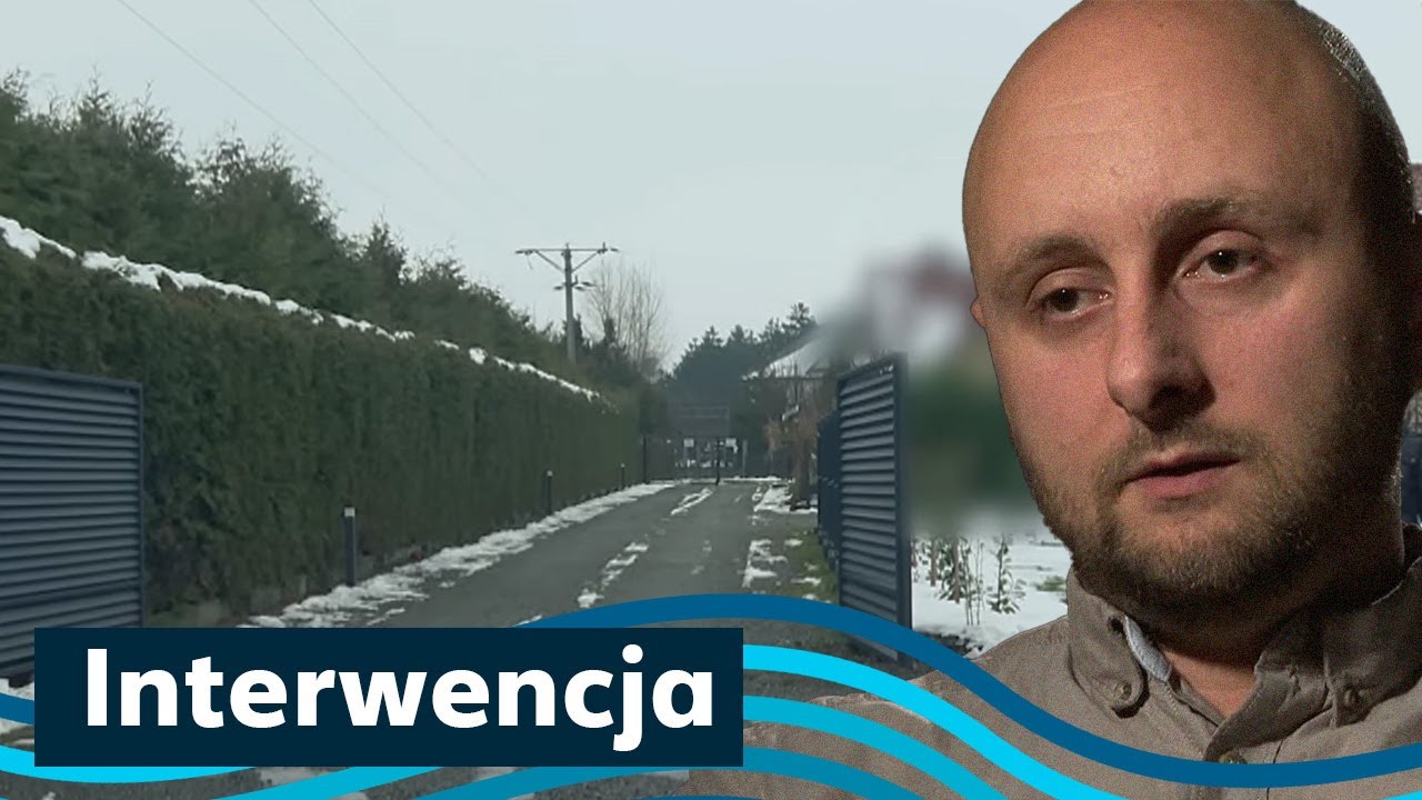 Musieli opuścić własny dom. Sędzia blokuje drogę dojazdową