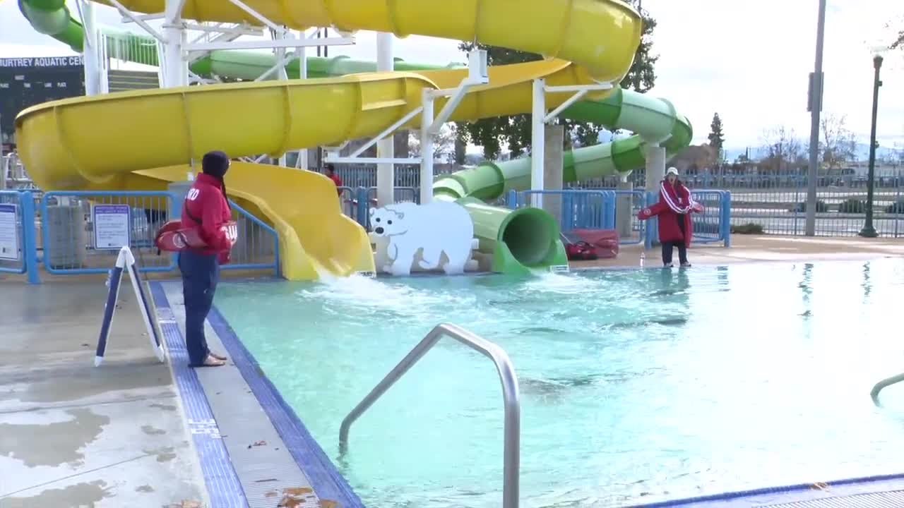 Bakersfield residents brave cold waters for annual Polar Bear Plunge tradition