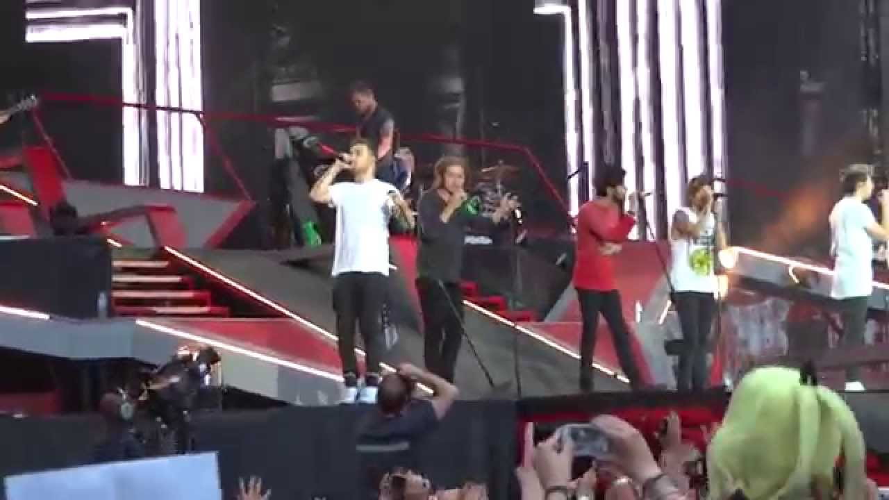 One Direction - Through the dark, Paris (20/06/2014)