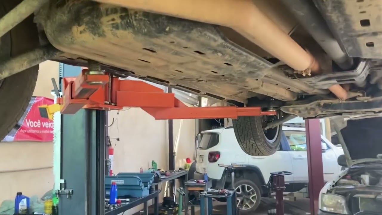 CONFERINDO ÓLEO DO DIFERENCIAL TRASEIRO JEEP RENEGADE…