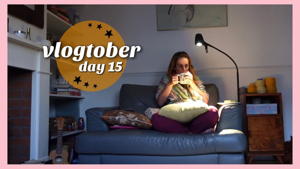 🍃 Cosy Sunday at Home | Slow Cooker Dinner | Chocolate Cake 🍩 Vlogtober Day 15