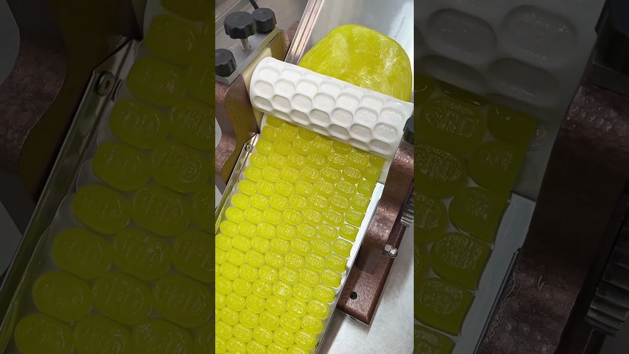 Processing candies with the CBD abbreviation in a Coating drum #cbd #cbdcandies #candymachinery