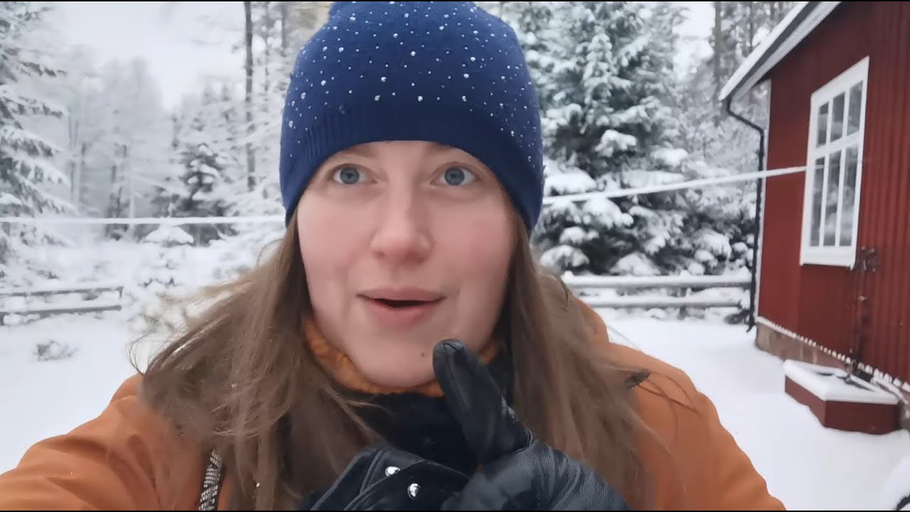 Фрида впервые снимает видеоблог — и много дикой природы.