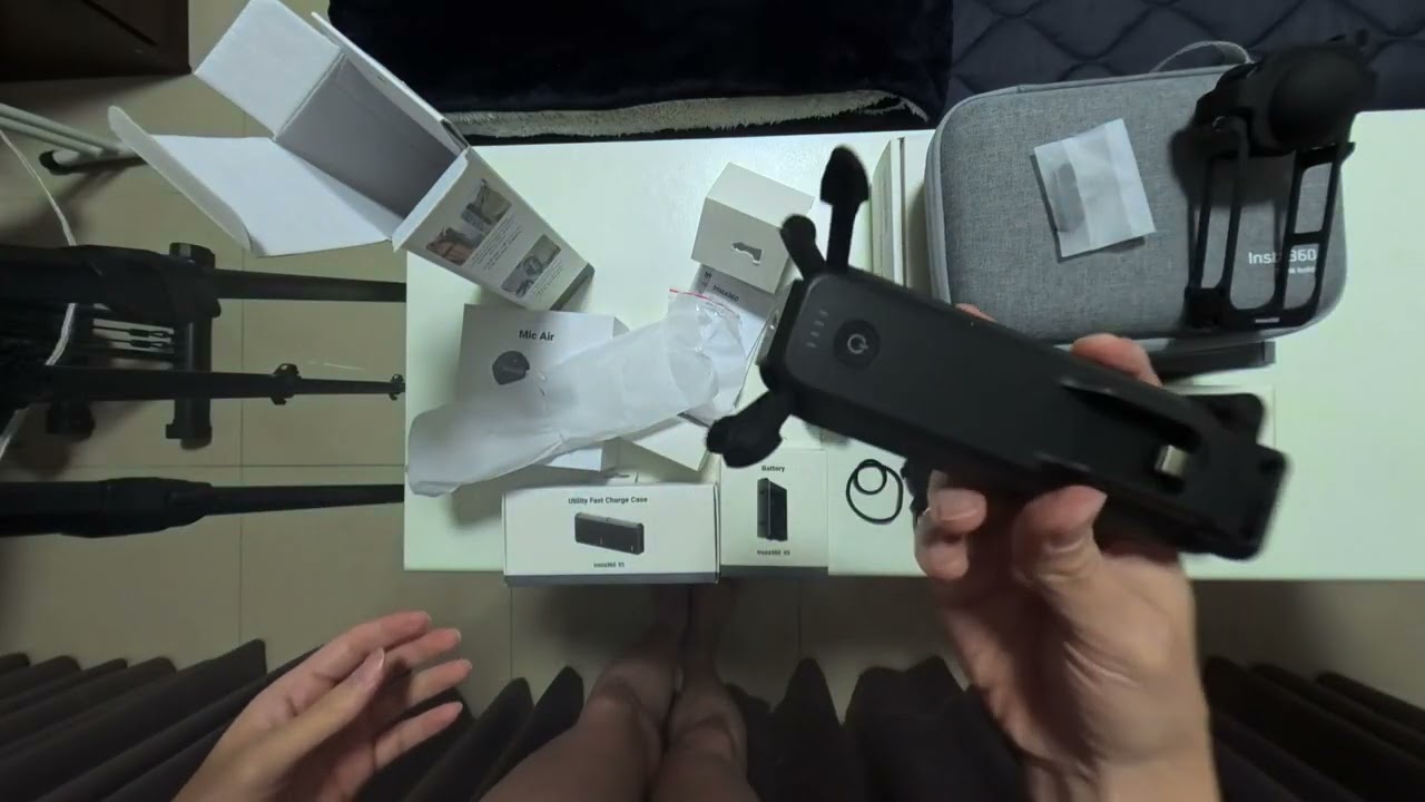 Insta360 X5 Accessories Unboxing part 02