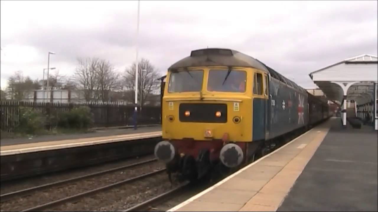 47580 & 47760 1Z52 Carlisle & Cumbrian Coast passes Hexham 16/04/2016