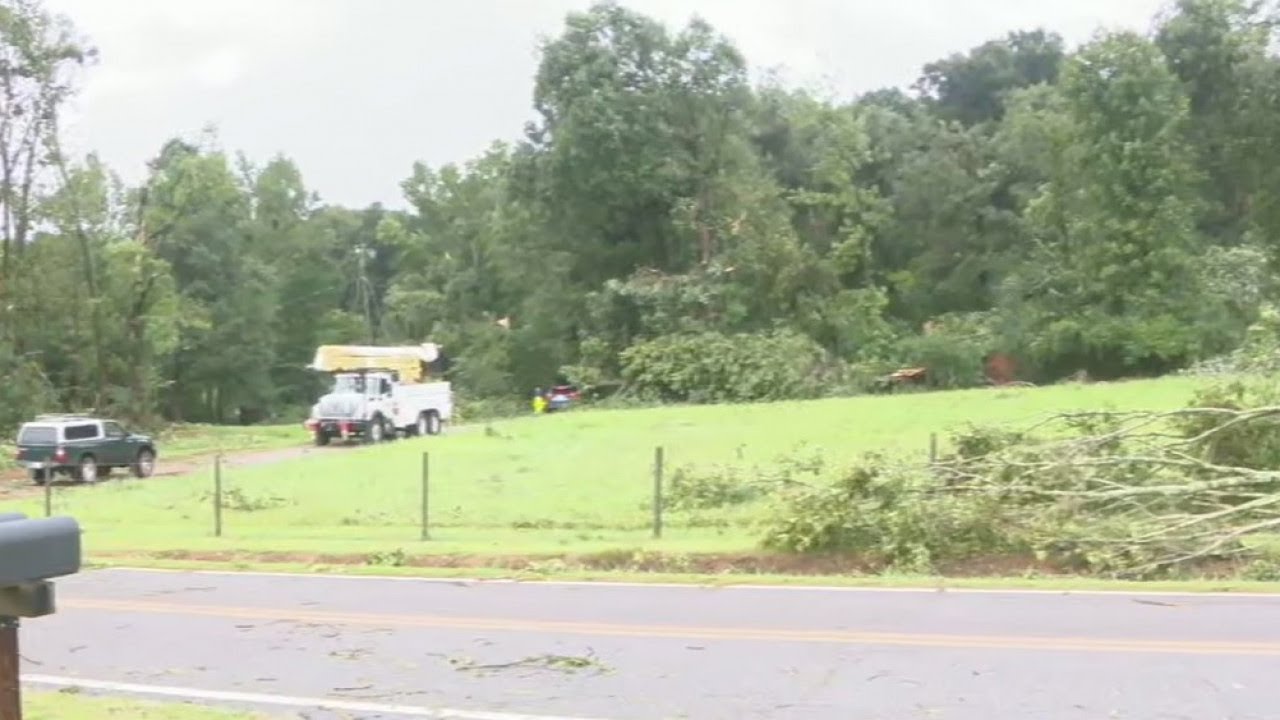 Possible tornado damage in northeast Georgia