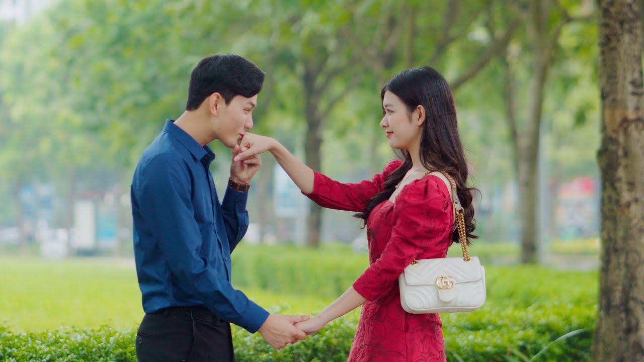 Chủ Tịch Say Mê Cô Thư Ký Thông Minh Xinh Đẹp Chưa Từng Khuất Phục Bất Kỳ Ai Và Cái Kết - Tập 610