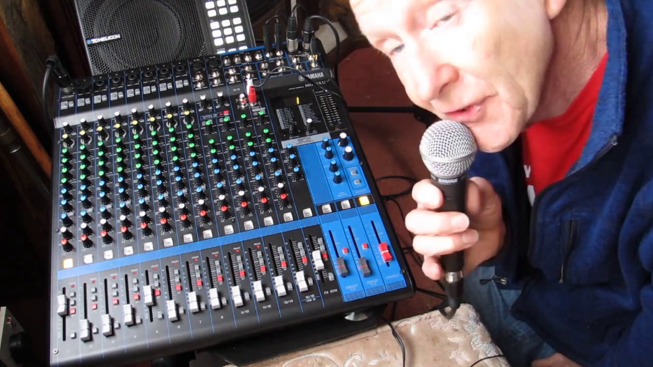 YAMAHA MG16XU Mixer