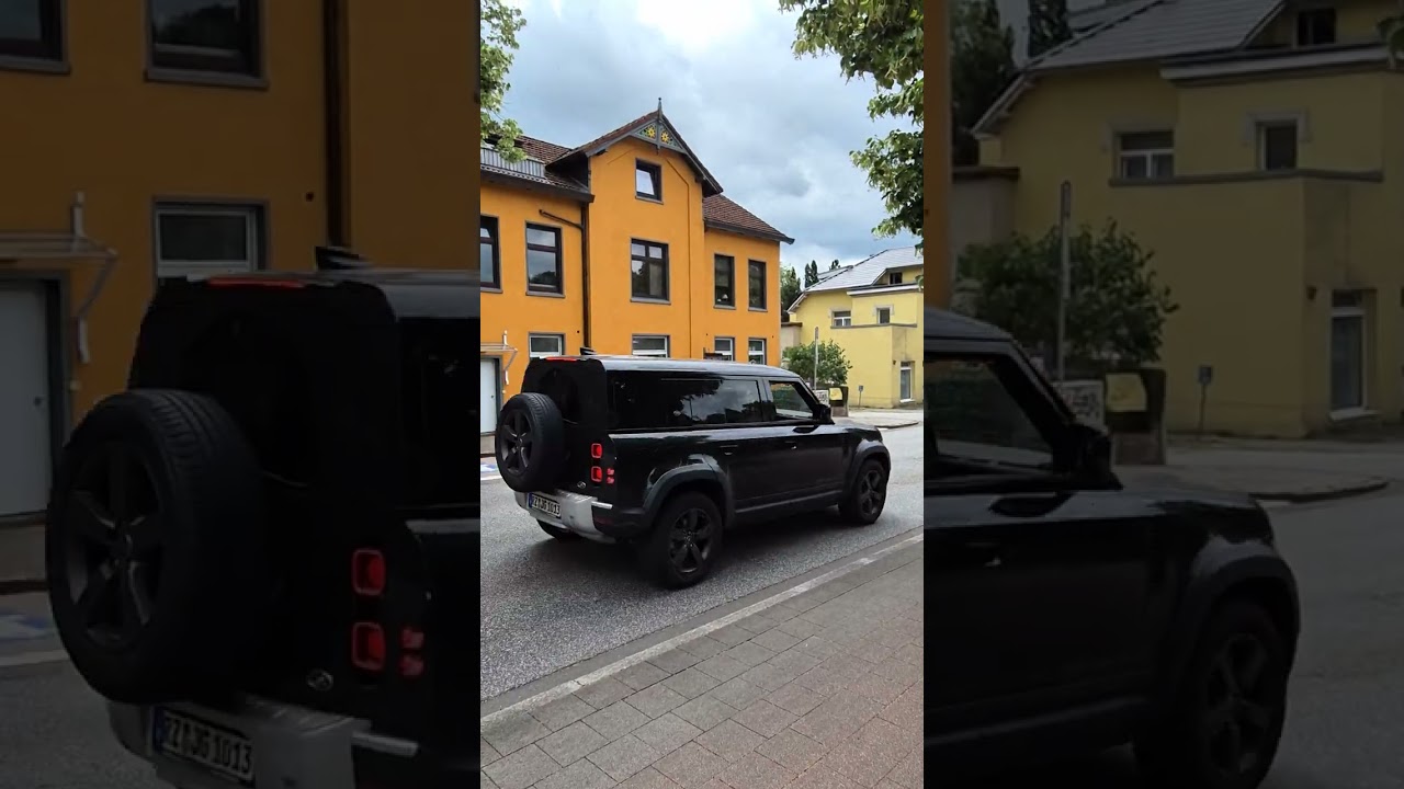 Unn&ouml;tige Lades&auml;ulen an der Wenthorfer Landstra&szlig;e mit Parkplatzvernichtung