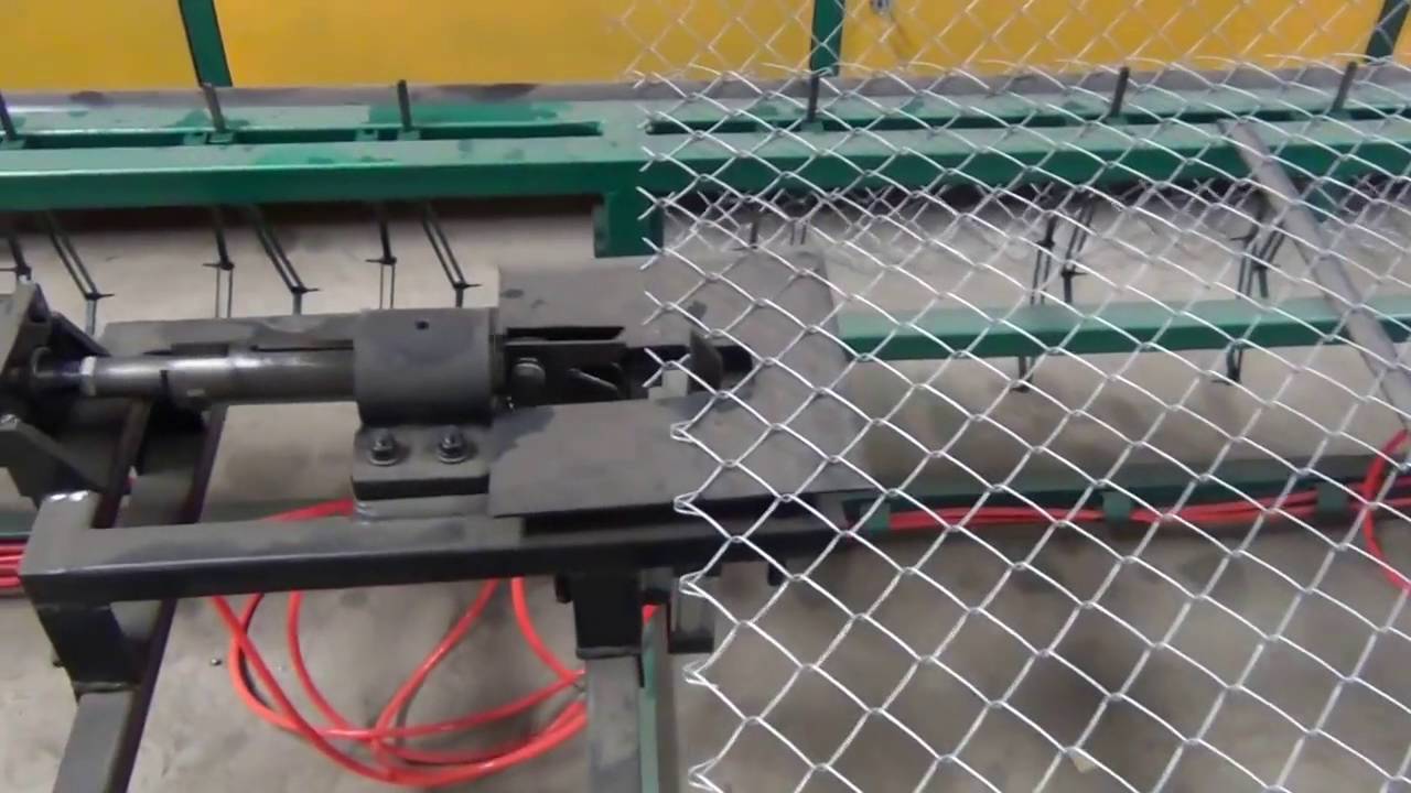 Single Wire Fully Automatic Chain Link Fencing Machine By Viral Industries, Ahmedabad