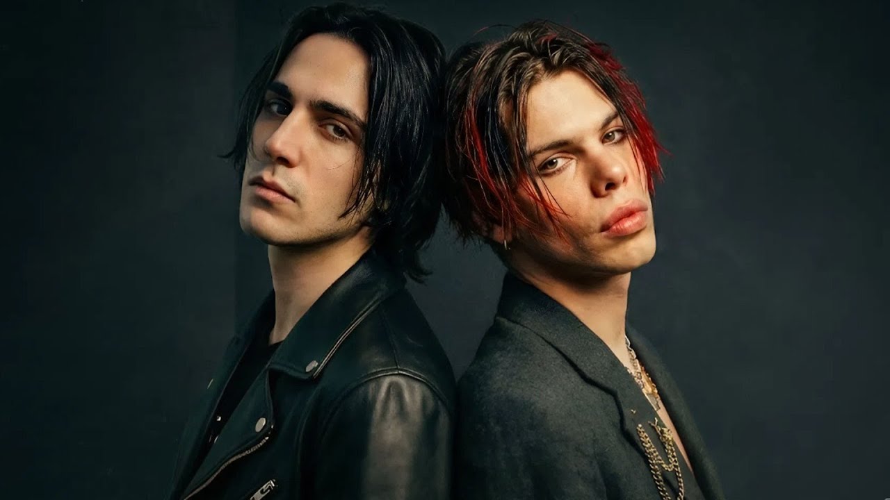 YUNGBLUD ft Last Ashes – Broken, Still Loud (Official Music Video)