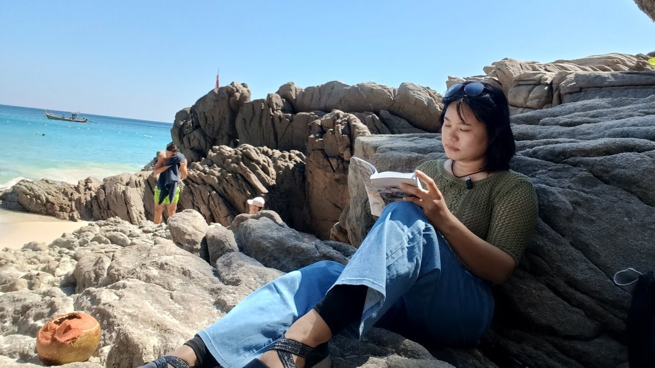 ထိုင်းနိုင်ငံကိုလာဖို့ဘာဗီဇာလျှောက်ရလွယ်လဲ။ လေဆိပ်ဖြတ်ရင်ဘာ‌တွေသတိထားရမလဲ#travel#vlog
