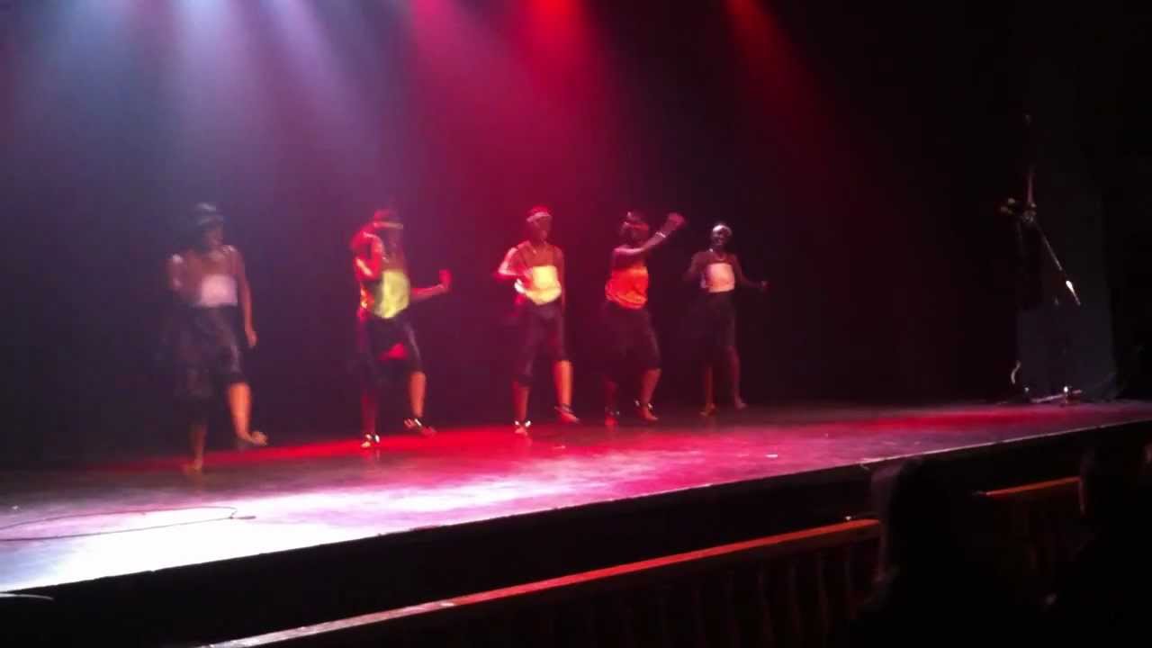 Burundi traditional dance: N'umuyange
