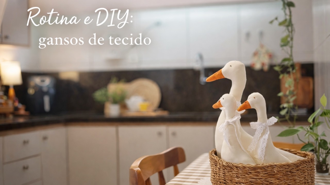 Rotina tranquila na casinha| Receita de bala de vidro| Limpei o jardim |DIY Ganso d tecido com molde