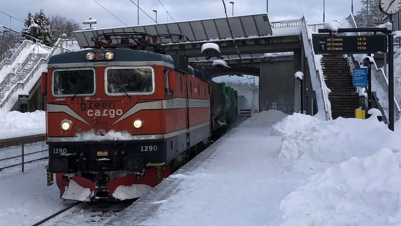 OLIKA SORTERS TÅG | Tåg i Mölnbo i Vinterskrud #trainspotting 