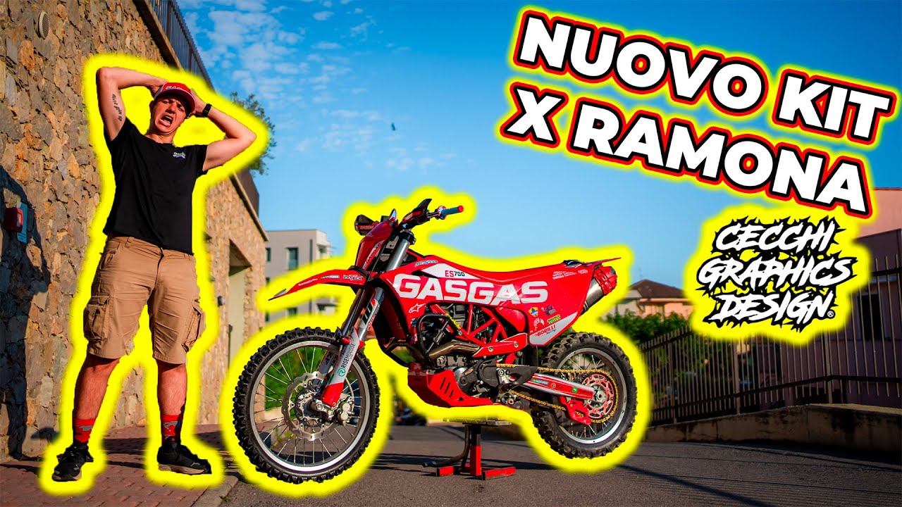 NUOVE GRAFICHE PERSONALIZZATE X QUALSIASI MOTO - NEW LOOK PER RAMONA by CECCHI GRAPHICS DESIGN