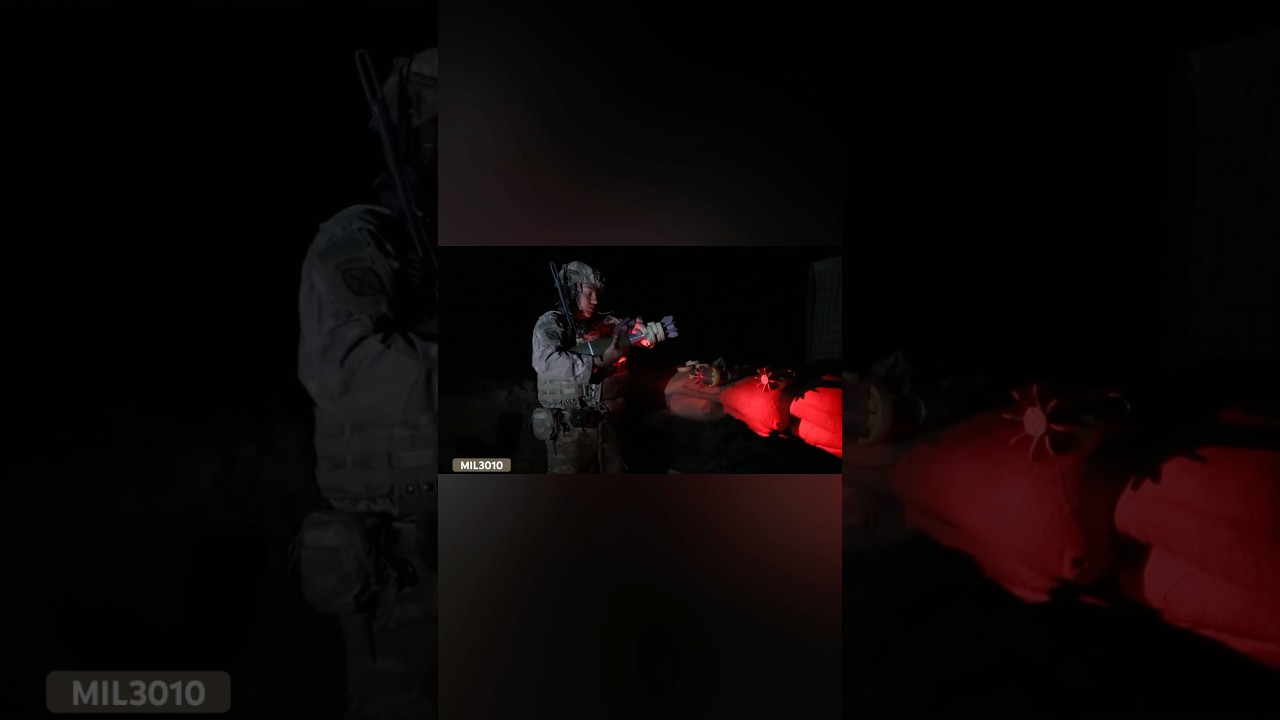US Army: Mortar platoon during night mission in Syria.
