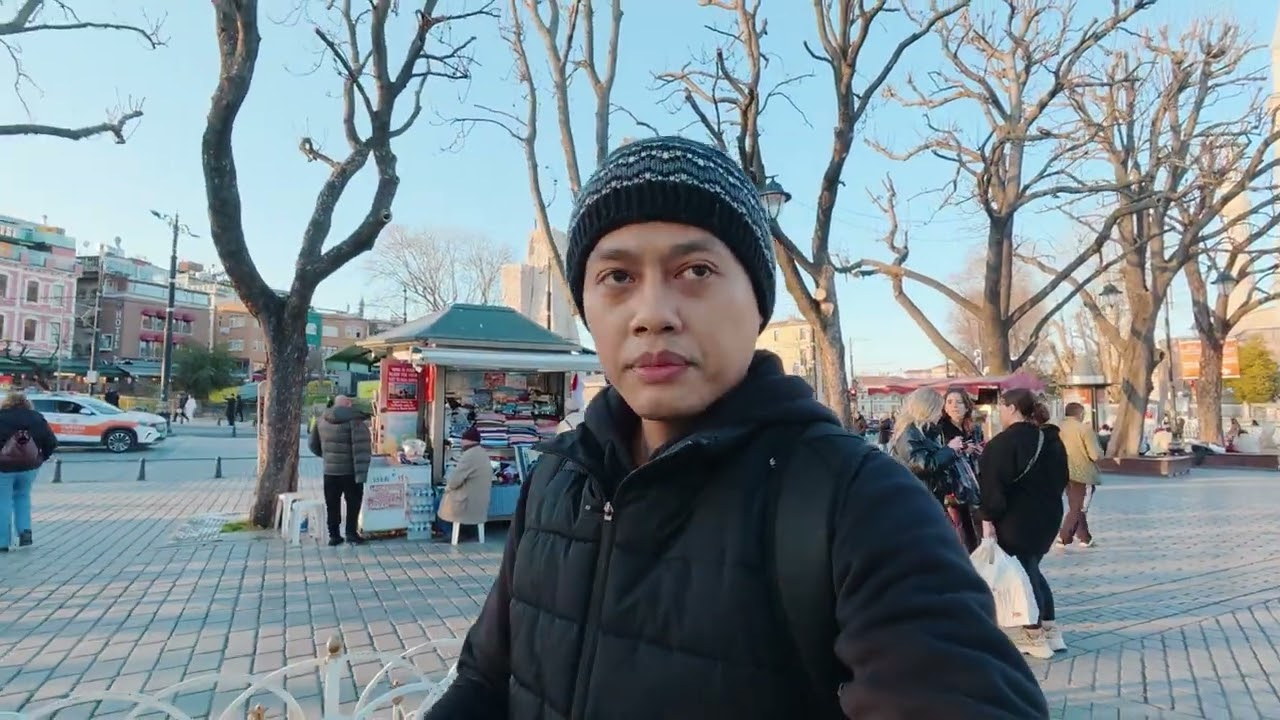 Sultan Ahmet Park Istanbul Turkey / Sultan Ahmet ပန်းခြံ အစ္စတန်ဘူလ် တူရကီ