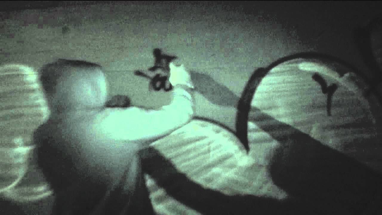 Hardcore graffiti bombing: WUGO_DUST