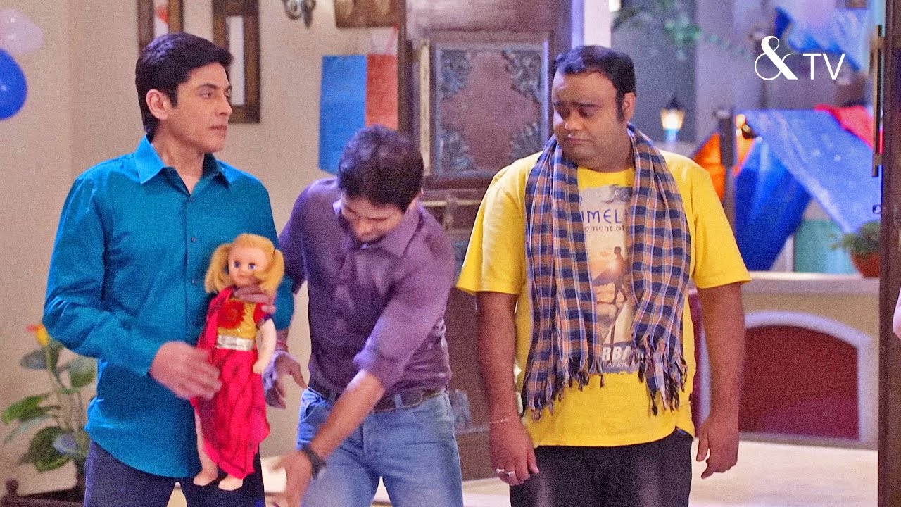 Vibhuti लेकर आया Anita के लिए क्या Gift?| Bhabi Ji Ghar Par Hai Full Ep 470| 15 Dec 16 @And TV