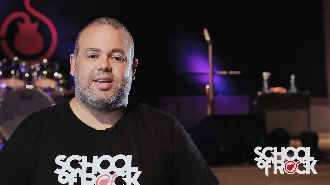 Conheça a School of Rock, a maior franquia de escolas de música do mundo