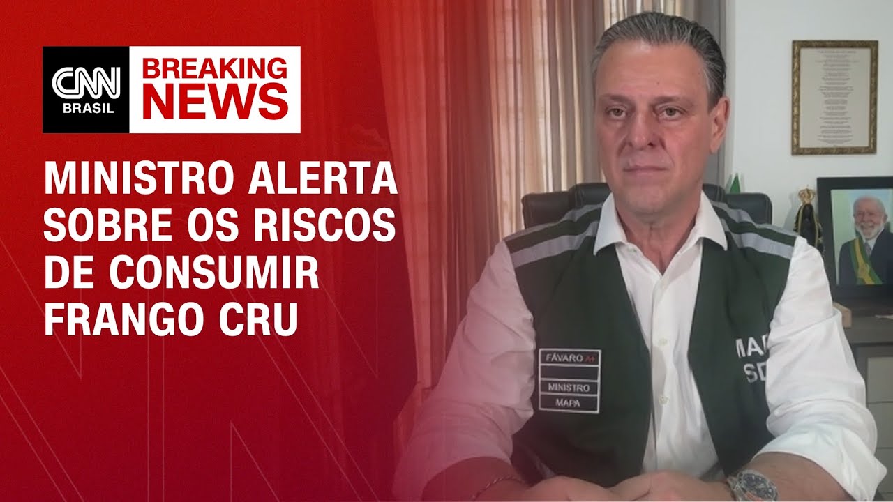 Gripe Aviária: Ministro alerta sobre os riscos de consumir frango cru | LIVE CNN
