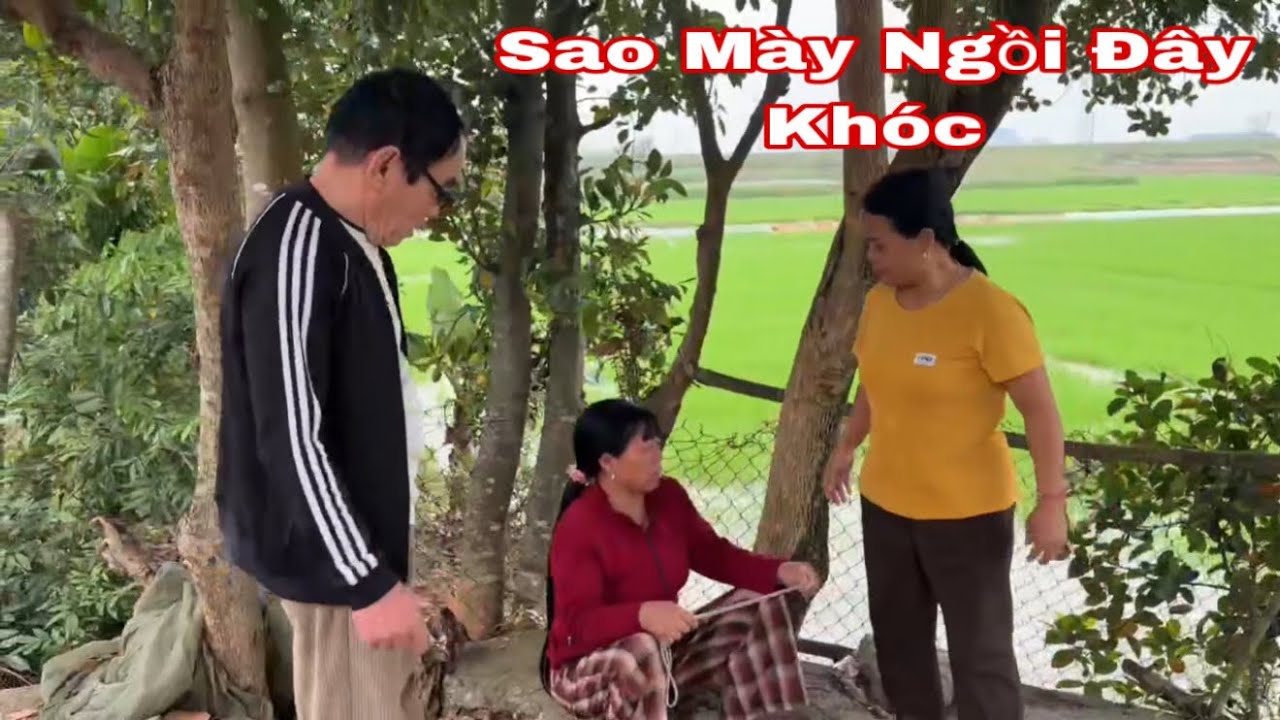 Mụ Liên Khóc Nức Nở Kể Với Bà Minh Bị Hiệp Lì Xì Cho Mấy Phát Đạp