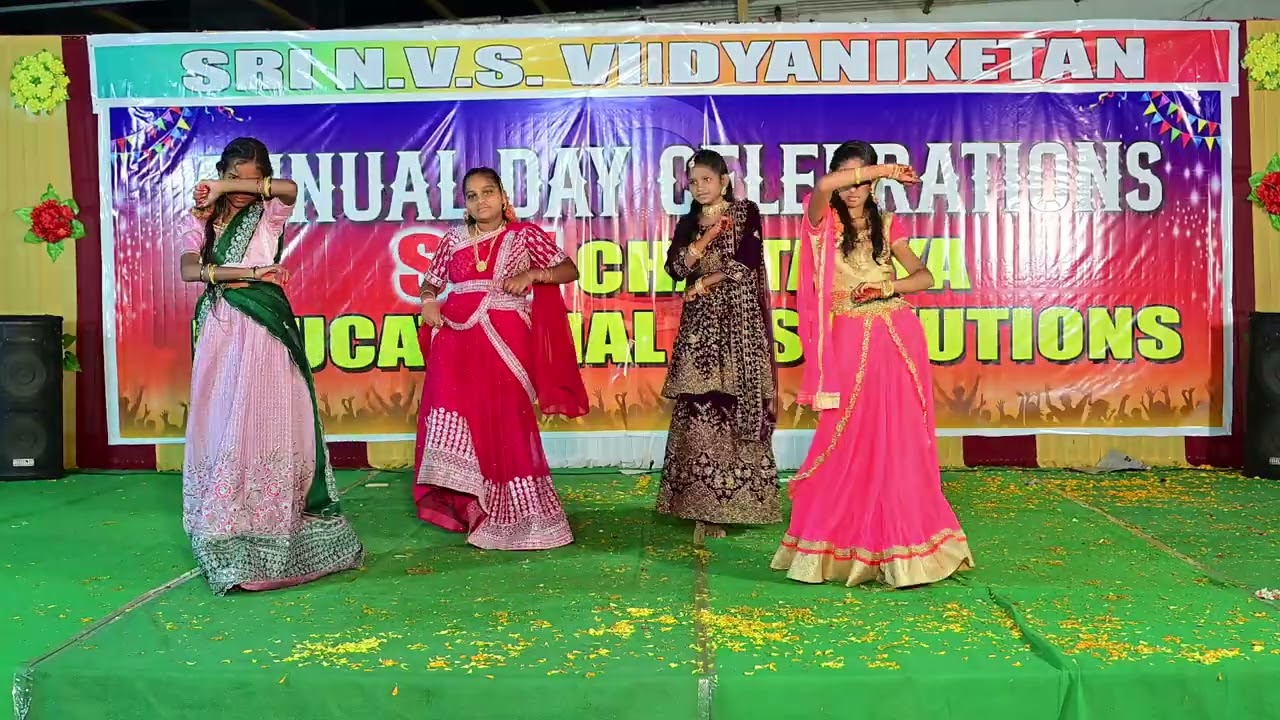 Amazing dance performance by our 6th &7th standard girls @srinvsvidhyanikethan439  @AnnualDay2026
