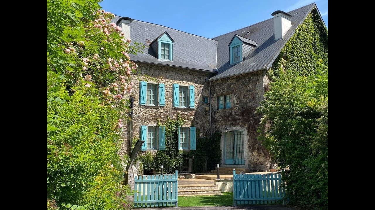 SW France - Superbly Renovated & Deceptively Large Property | SOLD by French Character Homes