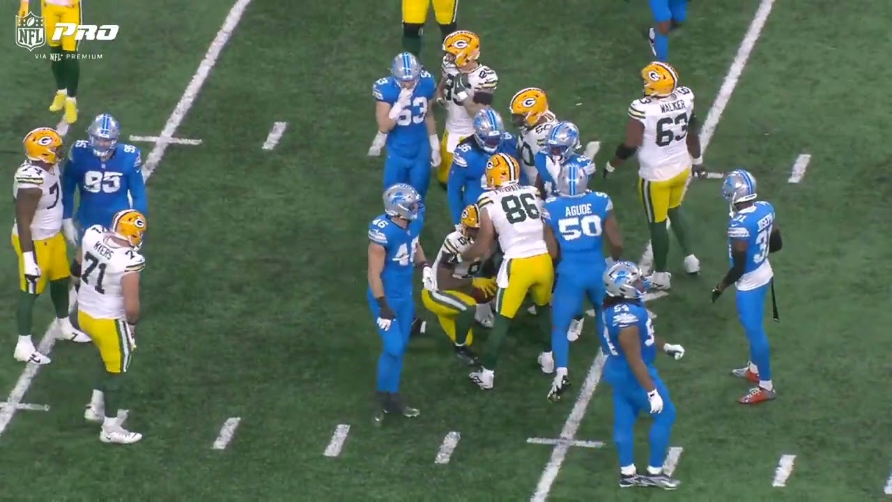 Packers under center counter GY