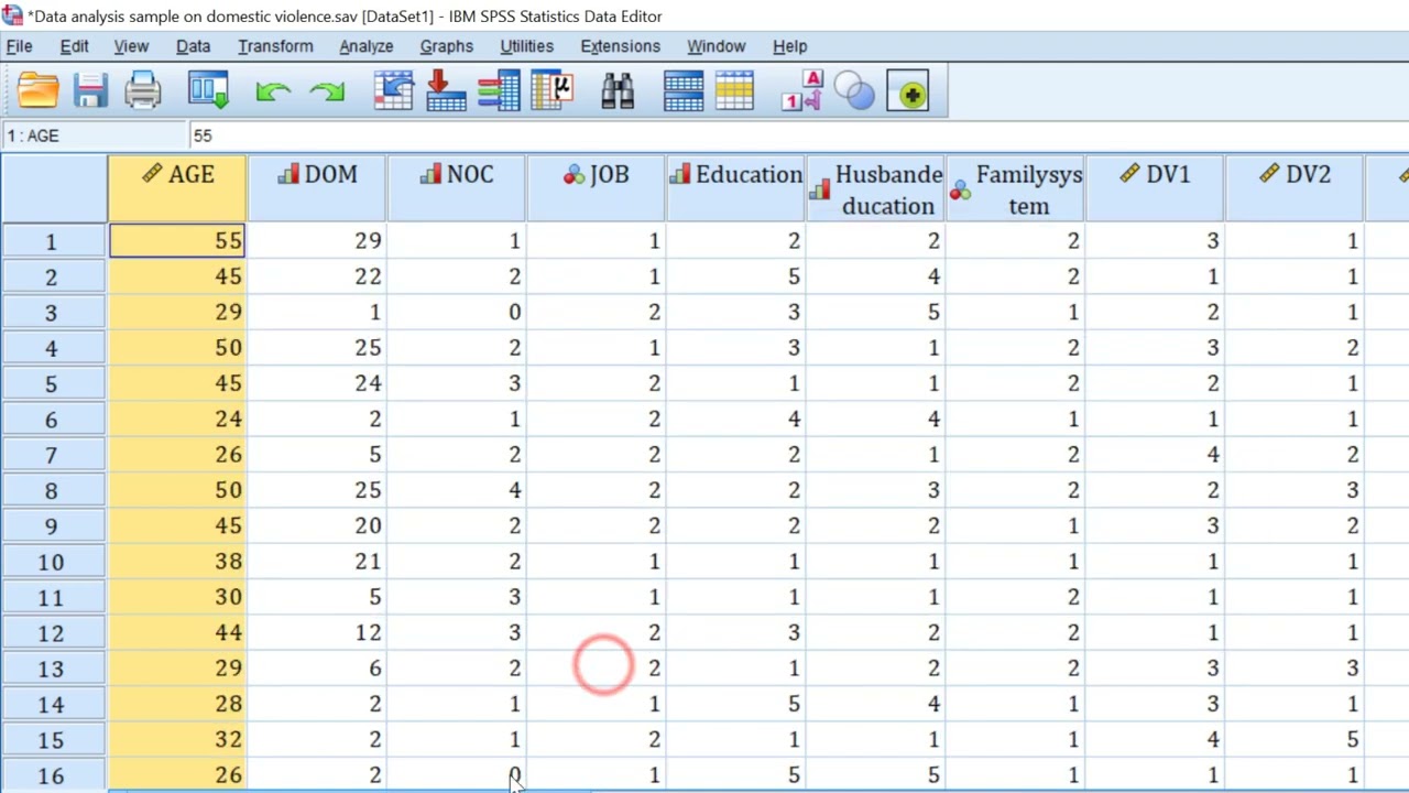 How to categorize a continuous variable and analyse demographics in one table