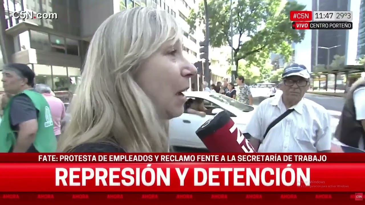 Bregman: Están reprimiendo arriba de las calles peatonales, es una prohibición total a manifestarse.