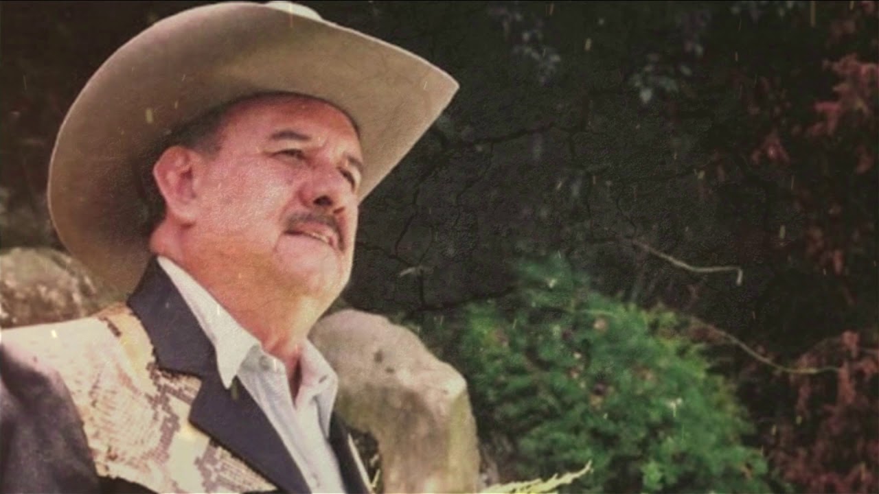 Gerardo Reyes ❤ Tumba Olvidada