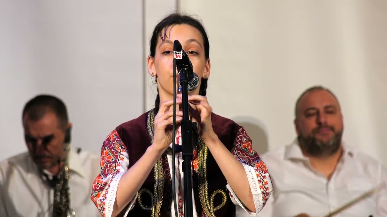 Anika Nikić - BĂRBAT KUMUSTACĂ, VLAŠKI ZOV, OPARTJE NUOUO,UORA ĐI LA GORNJAK