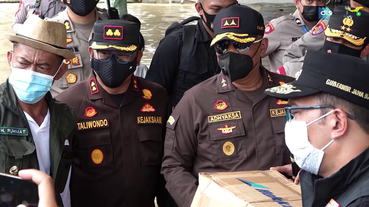Gubernur Jawa Barat dan Bupati Subang Tinjau Lokasi Banjir di Kecamatan Pamanukan Kab Subang
