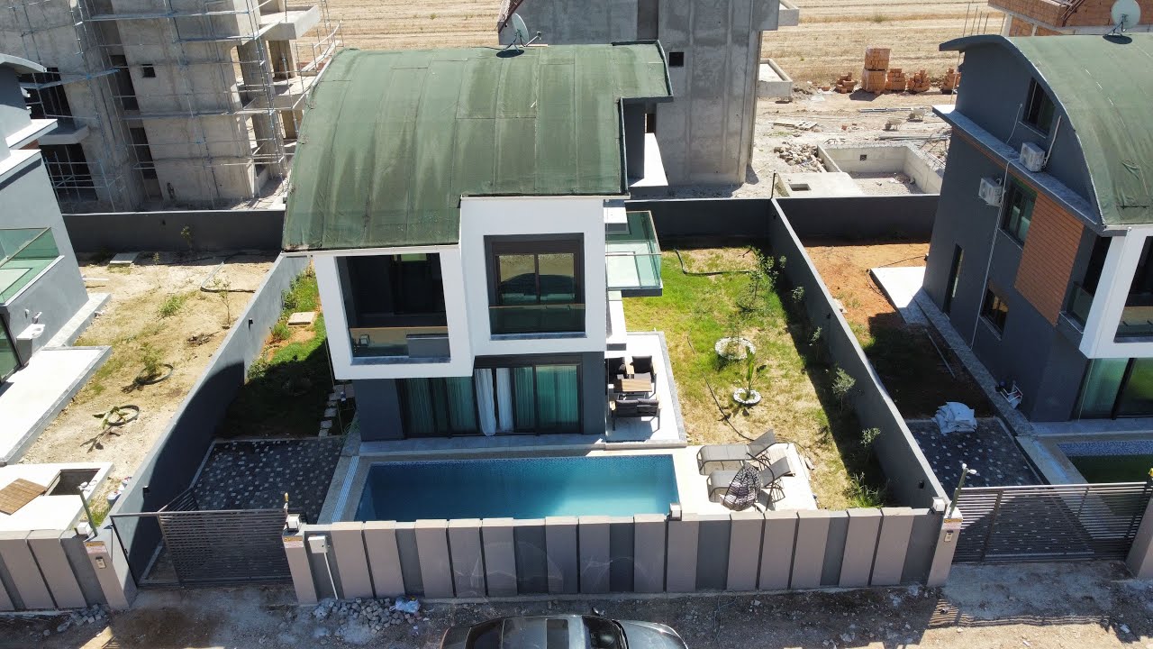 Antalya Kadriye'de Sıfır 3+1 Müstakil Havuzlu Villa Kelepir