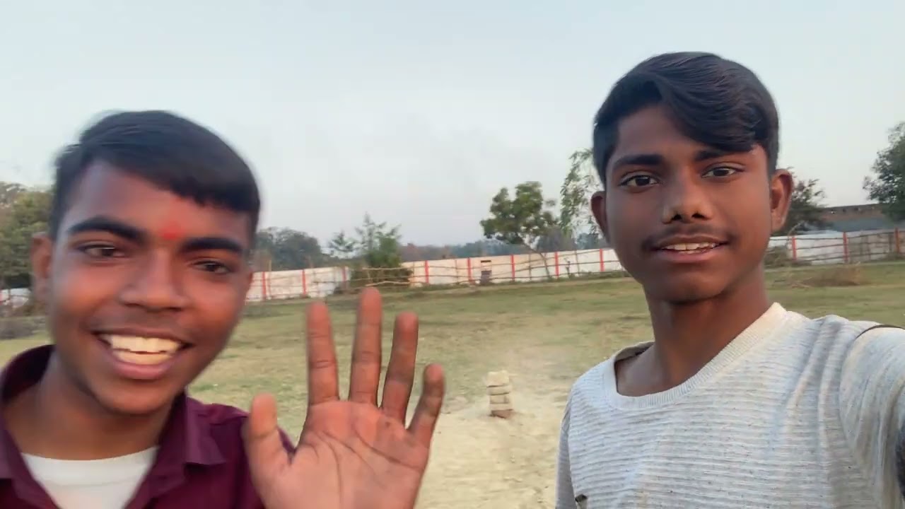 आए थे नेता जी के पार्क खेलने || ROAST KING AKKI || #shorts #hindiroast #funnyshorts #comedy  