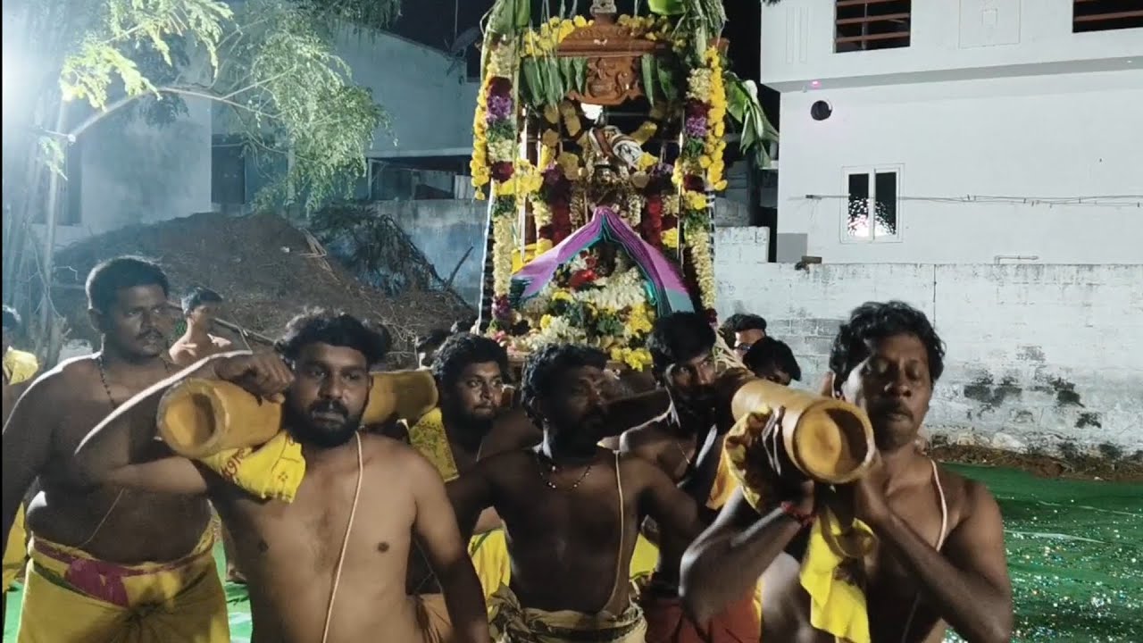ஸ்ரீ அருள்மிகு இராமலிங்க சௌடேஸ்வரி அம்மன் சப்பரம் 