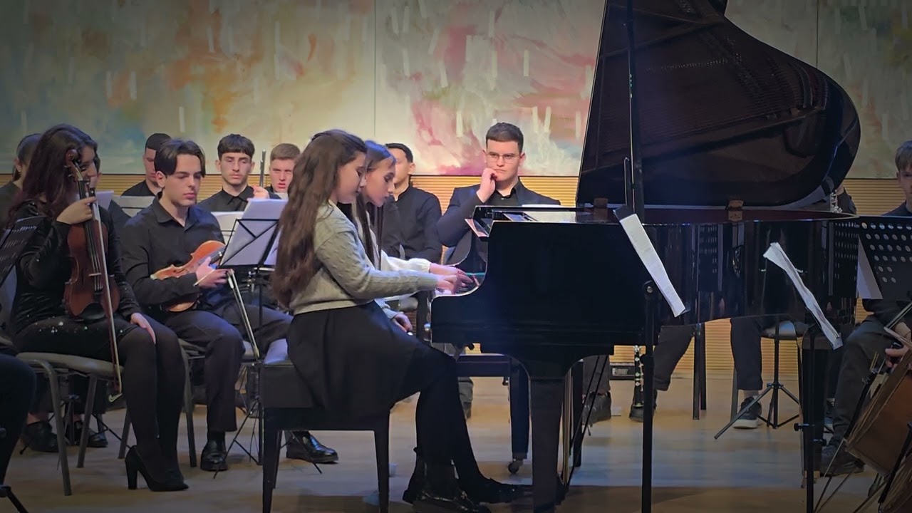 Wolfgang Amadeus Mozart - Rondo alla Turca (Turkish March) - Elisa Xhediku & Lea Kaci