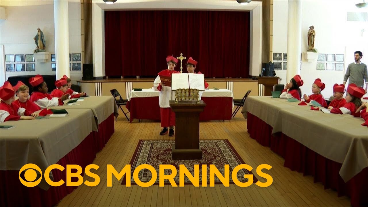 Chicago students hold mock papal conclave to learn how a pope is chosen