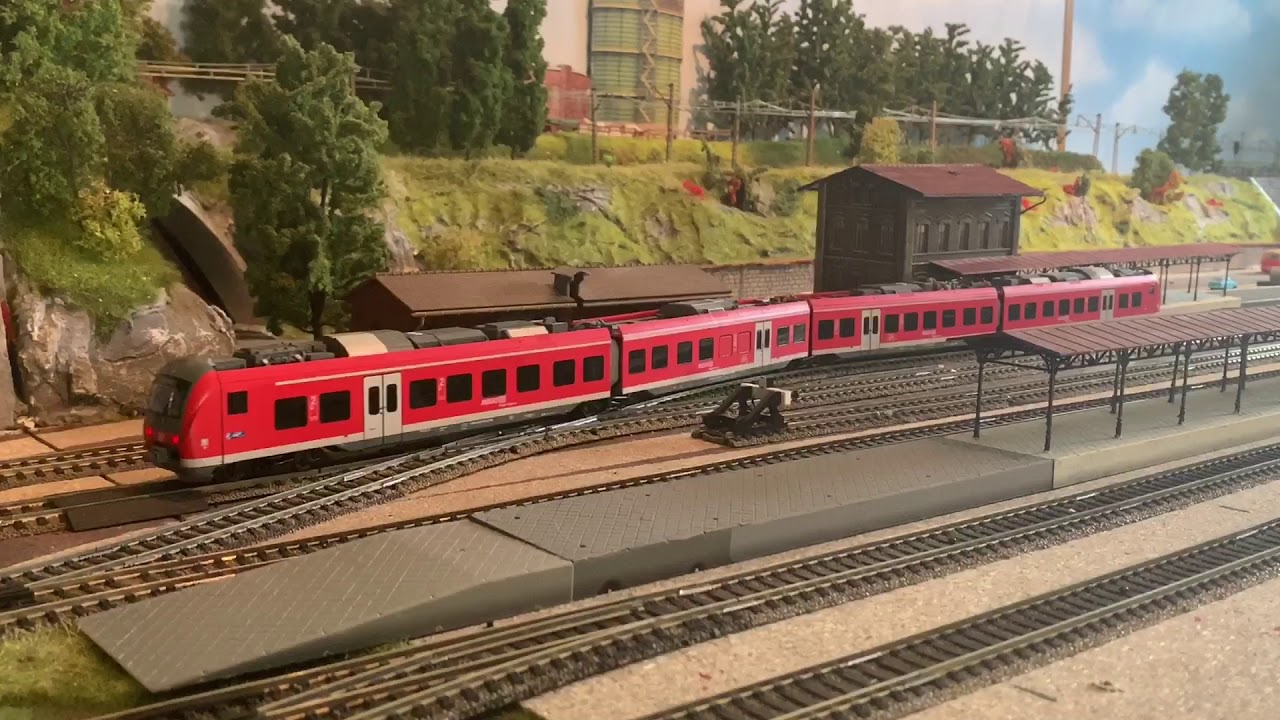 Modelleisenbahn H0 (Neuer Bahnhof Vorstellung Rollmaterial)